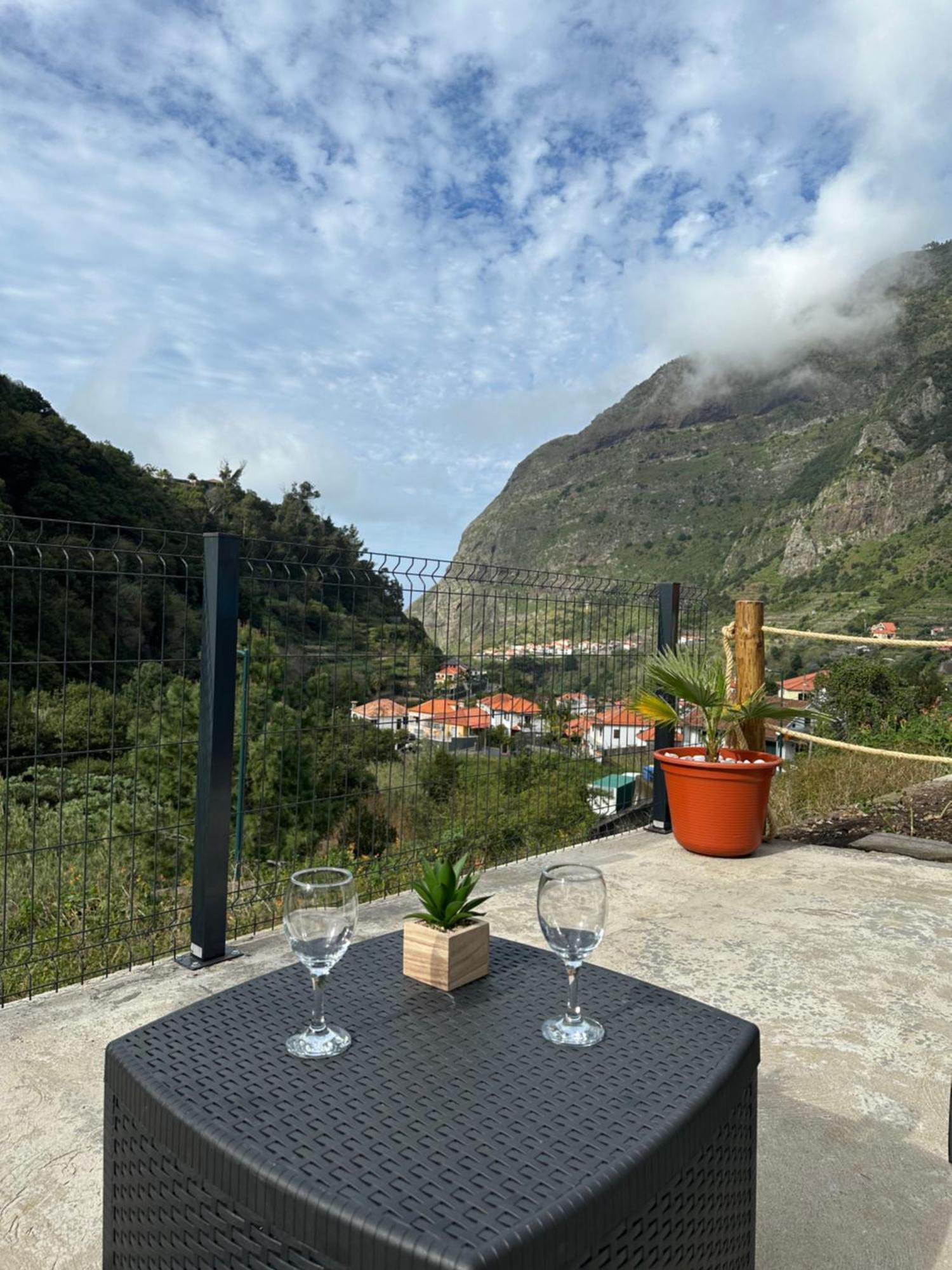 The Green Valley House São Vicente Kültér fotó